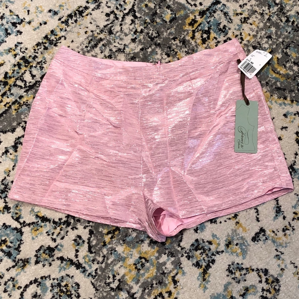 Pink Shorts Lined Forever 21. NWT. Large.